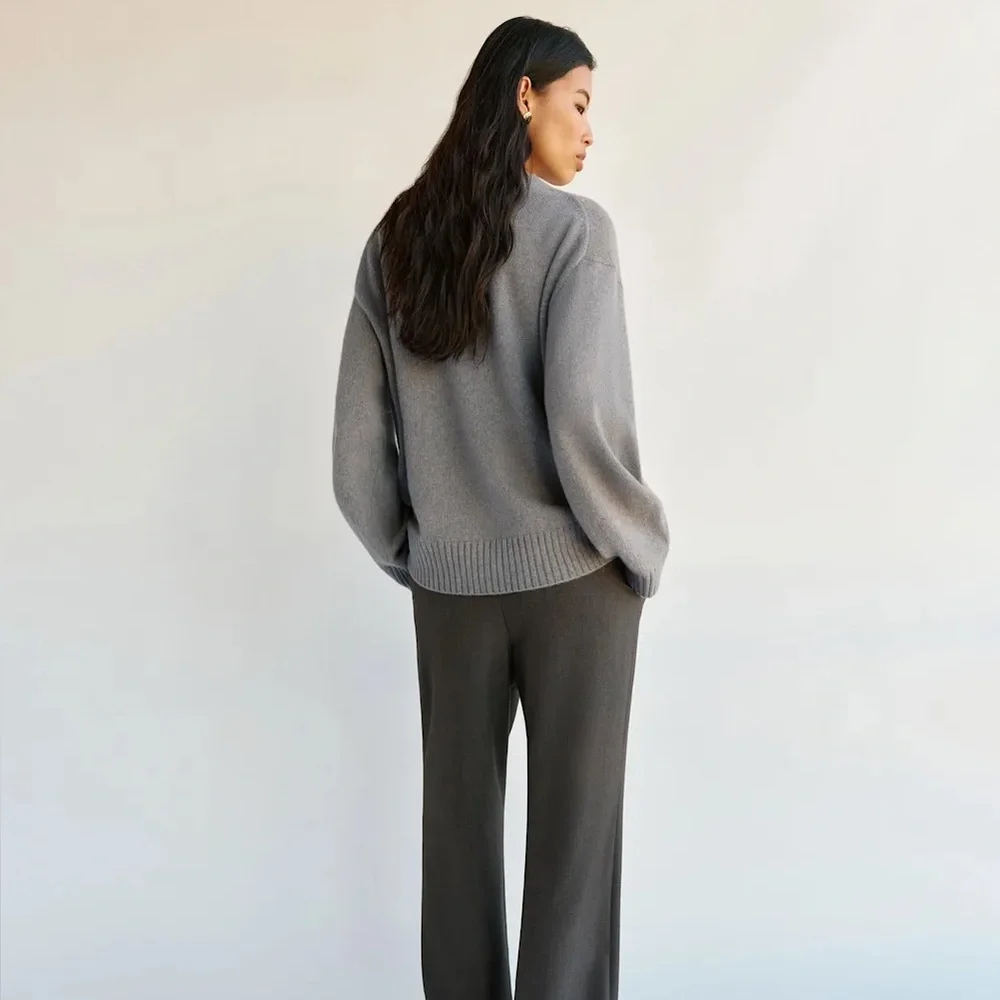 Reformation Cove Cashmere Oversized Crew in Husky - Picture 5 of 8